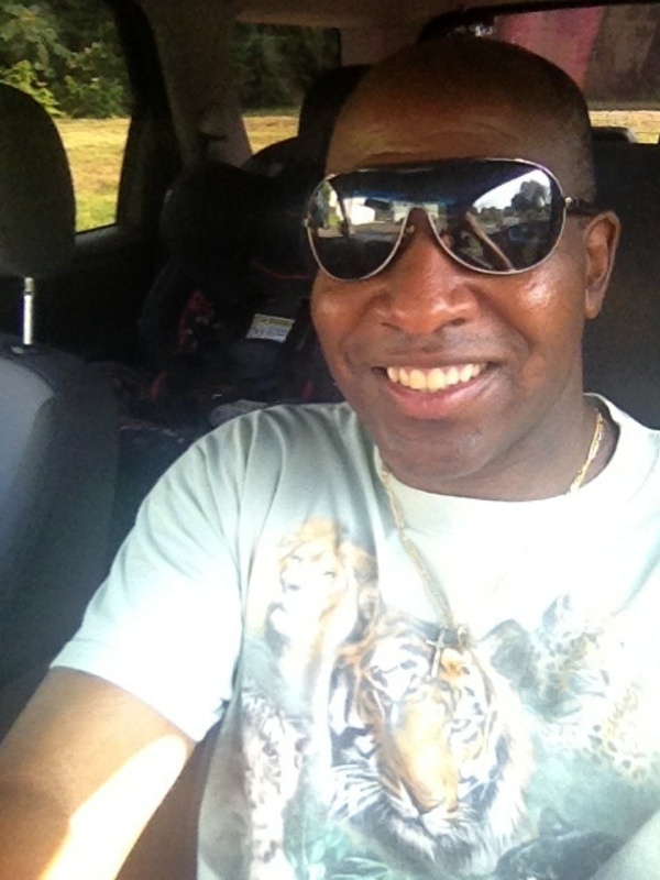 Date this georgeous United States man Timothy from Glenside US16478