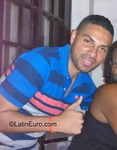 athletic Colombia man Jhonathan from Cali CO18042