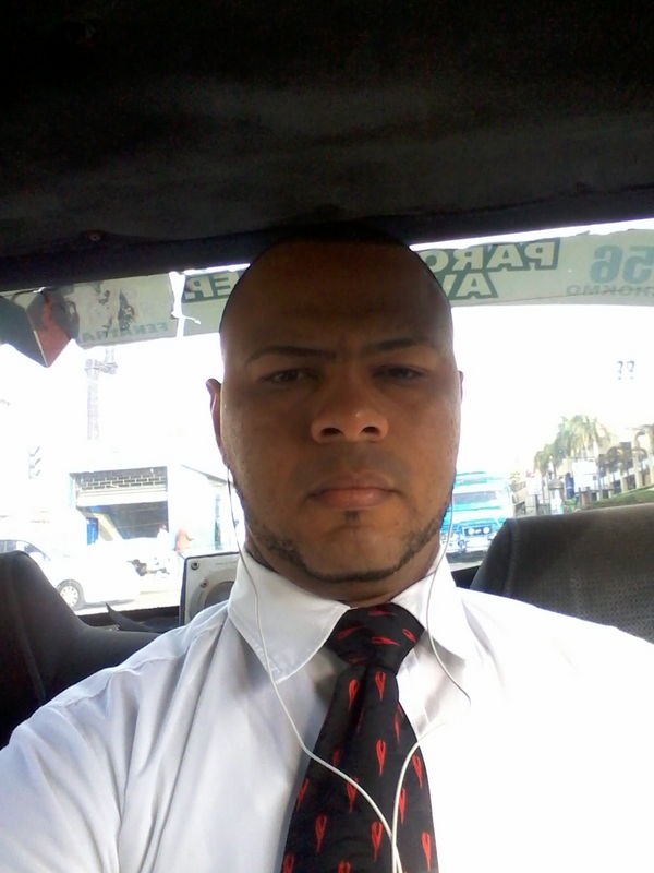 Date this voluptuous Dominican Republic man Julio from Santo Domingo DO23591