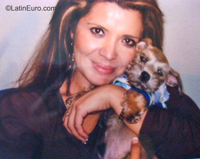 Date this foxy Mexico girl Rosabel from Ensenada MX1458