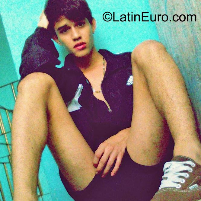 Date this passionate Colombia man Juan from Barranquilla CO18185
