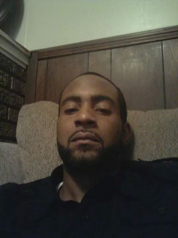 Date this beautiful United States man J5000 from Mobile US16643