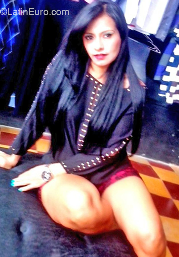 Date this passionate Colombia girl Andrea from Medellin CO25301