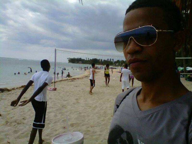 Date this hot Dominican Republic man Luis from Santo Domingo DO23778