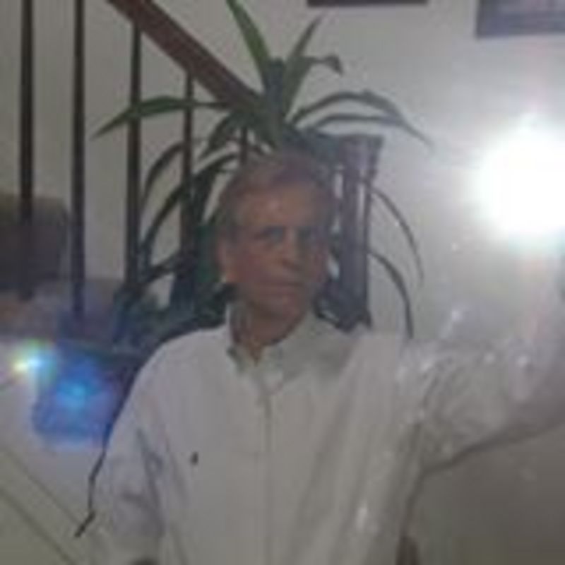 Date this hard body United States man Steve from Washington US16658