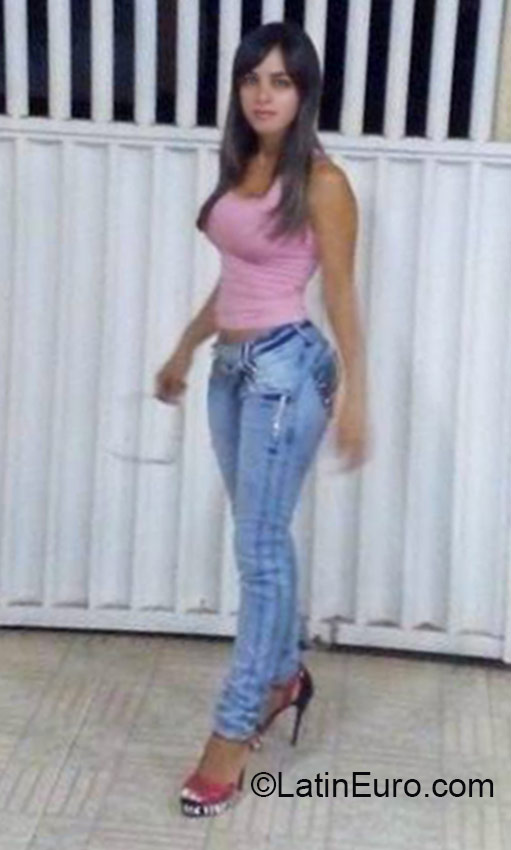Date this exotic Brazil girl Micarlia from Ocidental BR9502