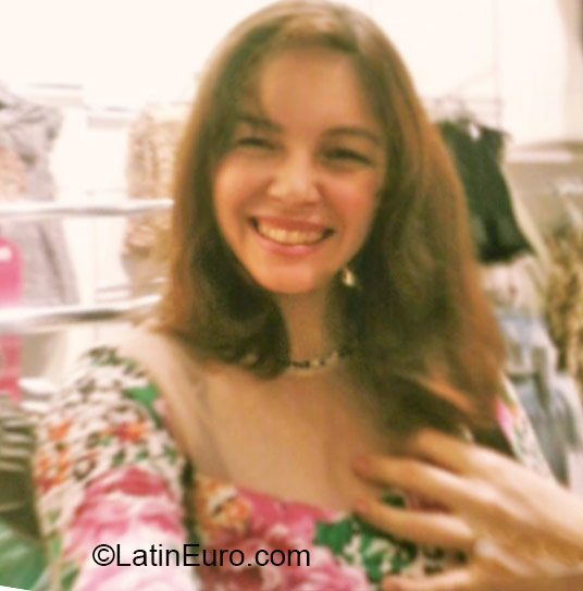 Date this fun Brazil girl Linda from Parauapebas BR9506