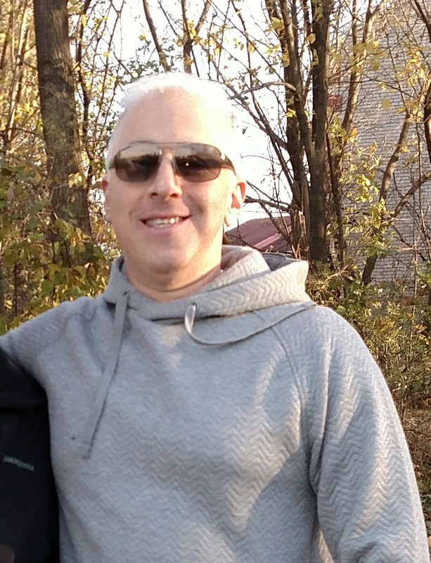 Date this foxy United States man Scott from Boston US16736