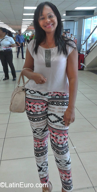 Date this funny Panama girl Cecilia from Panama City PA767
