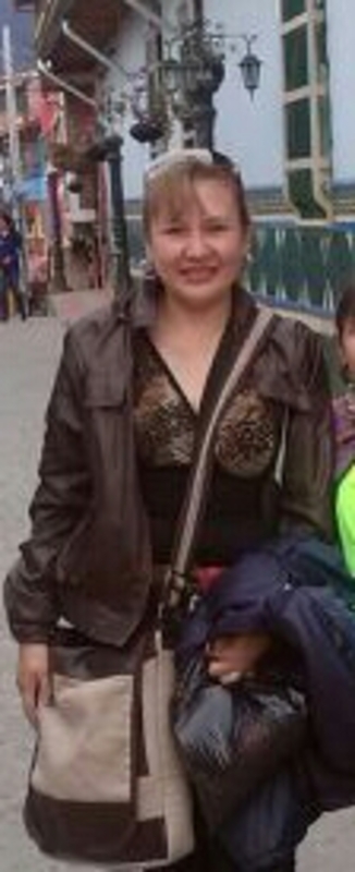 Date this young Colombia girl Monica from Manizales US21259