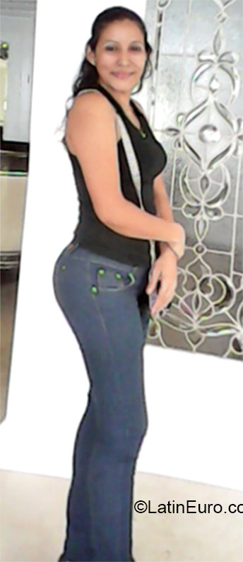 Date this hard body Panama girl Maria from Panama City PA819