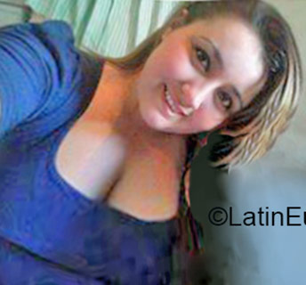 Date this happy Honduras girl Lisseth from Copan HN1904