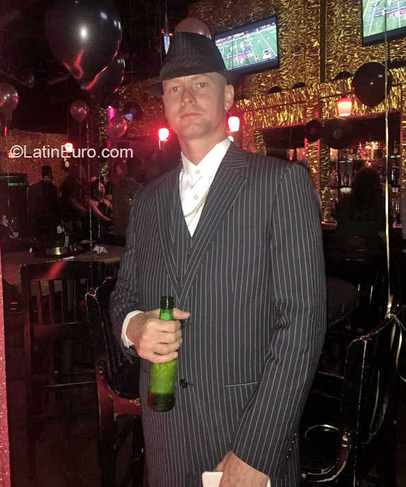 Date this lovely United States man Mjfond from Tampa US16855