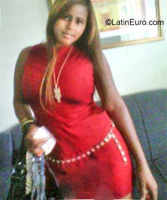 Date this exotic Dominican Republic girl Candy from Santo Domingo DO24477