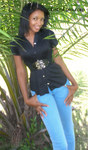 attractive Dominican Republic girl Esthefany from Santo Domingo DO24610