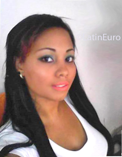 Date this exotic Dominican Republic girl Lily from Santo Domingo DO24668