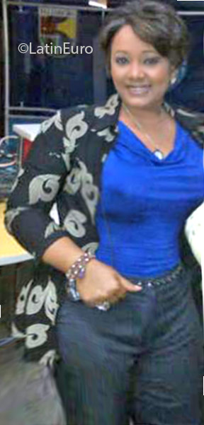 Date this tall Dominican Republic girl Kasbly from Santo Domingo DO24679