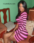 tall Dominican Republic girl Albenia from Santo Domingo DO24917