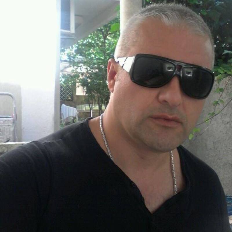 Date this beautiful United States man Capt. from Maryfield US17044