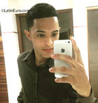 funny Dominican Republic man Israel from Santiago DO25421