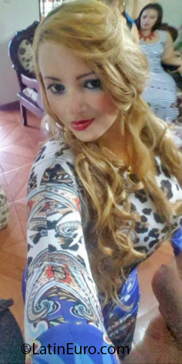 Date this charming Dominican Republic girl Ruth from Santiago DO25481