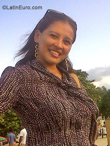 Date this beautiful Honduras girl Mariela from La Ceiba HN2138
