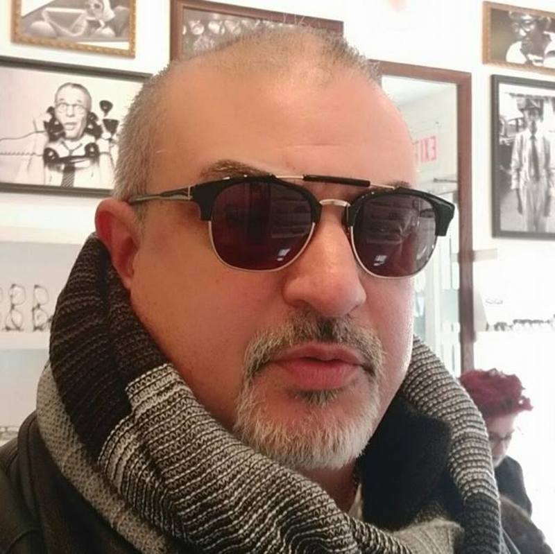 Date this delightful United States man ElRomantico from Chicago US17326