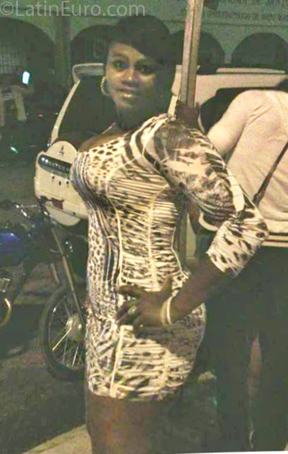 Date this cute Dominican Republic girl Rosa from Hato Mayor DO25735