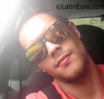 georgeous Colombia man Jhoam from Medellin CO19136