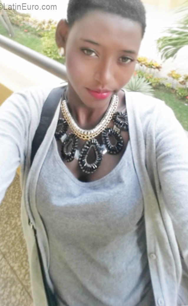 Date this hot Dominican Republic girl Anamaria from La Romana DO26335