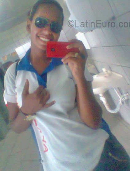 Date this pretty Brazil girl Michely from Jaboatao dos Guara rapes BR9753