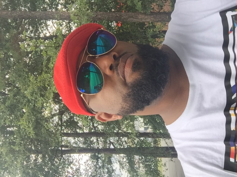 Date this funny United States man John from Charlotte US17624