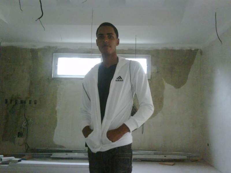 Date this tall Dominican Republic man Aneudi from República Dominicana DO26676