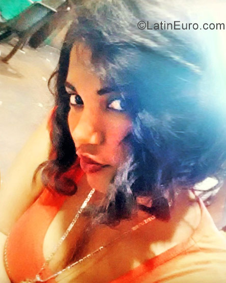 Date this lovely Dominican Republic girl Anglica from Mao DO26808