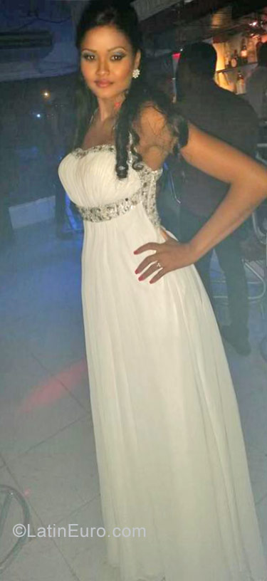 Date this happy Dominican Republic girl Irisnandia from Santiago DO26939