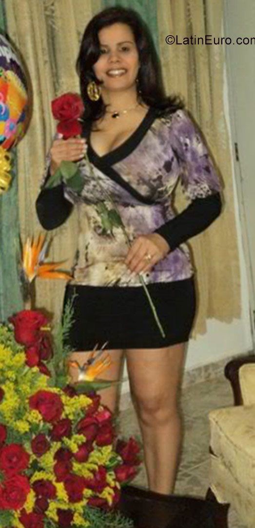 Date this young Dominican Republic girl Eva from Santiago DO27044