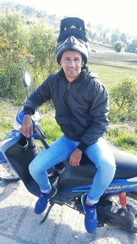 Date this sensual Colombia man Daniel from Bogota CO19936