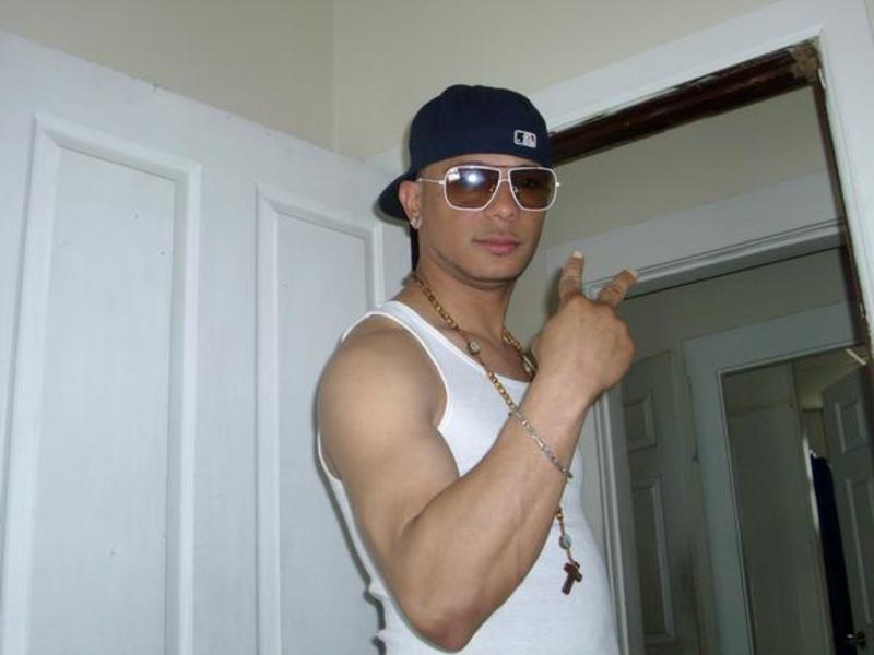 Date this tall Dominican Republic man Carlos from Santiago DO27407