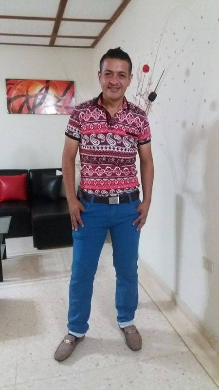Date this georgeous Colombia man Allen farid from Barranquilla CO20710