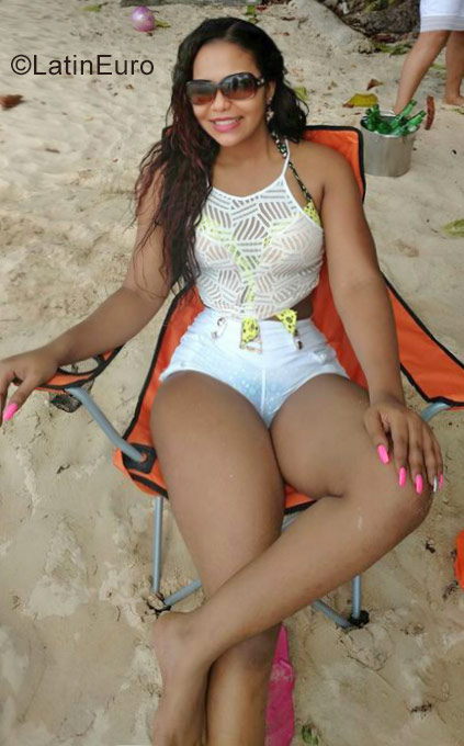 Date this lovely Dominican Republic girl Josefina from Santo Domingo DO27948