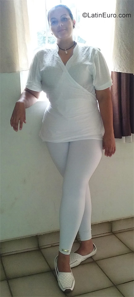 Date this fun Brazil girl Graziela from Limeira BR9962