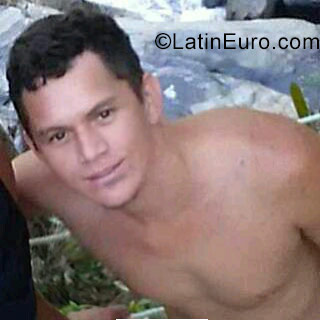 Date this exotic Brazil man Roberio from Fortaleza BR9983