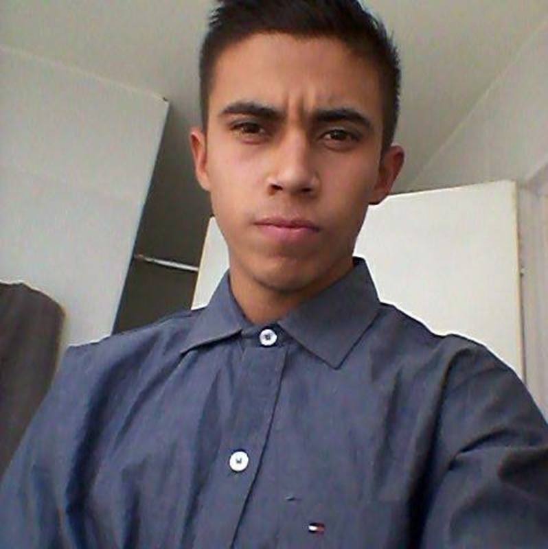 Date this stunning Colombia man Brandon from Villavicencio CO21196