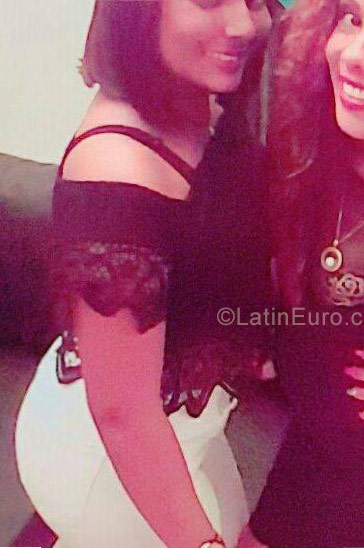 Date this lovely Dominican Republic girl Madelin from Santiago DO29682