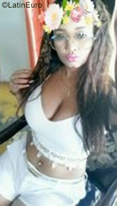 Date this nice looking Dominican Republic girl Lixa from Puerto Plata DO28483