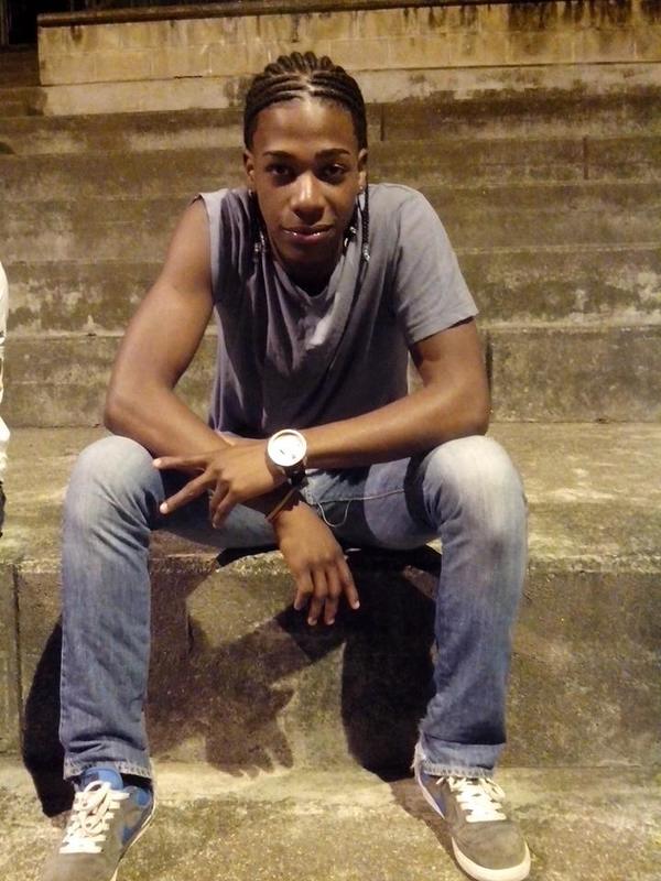 Date this funny Colombia man Jonathan from Medellin CO21334