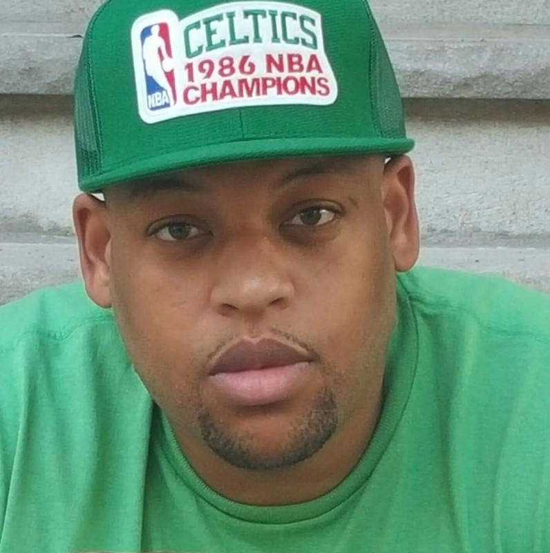 Date this attractive United States man Jarrell from Boston US18124