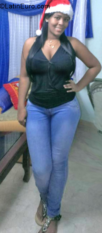 Date this nice looking Dominican Republic girl Lilabet from San Cristobal DO28597