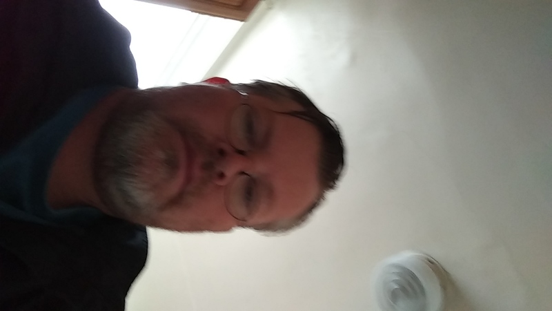 Date this foxy United States man Farmer2Lv from Lombard US18131
