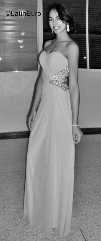 Date this stunning Dominican Republic girl Ginette from Santiago DO28651